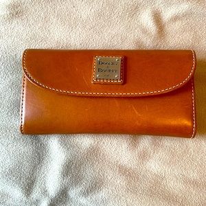 Dooney & Bourke Tan Leather Wallet
